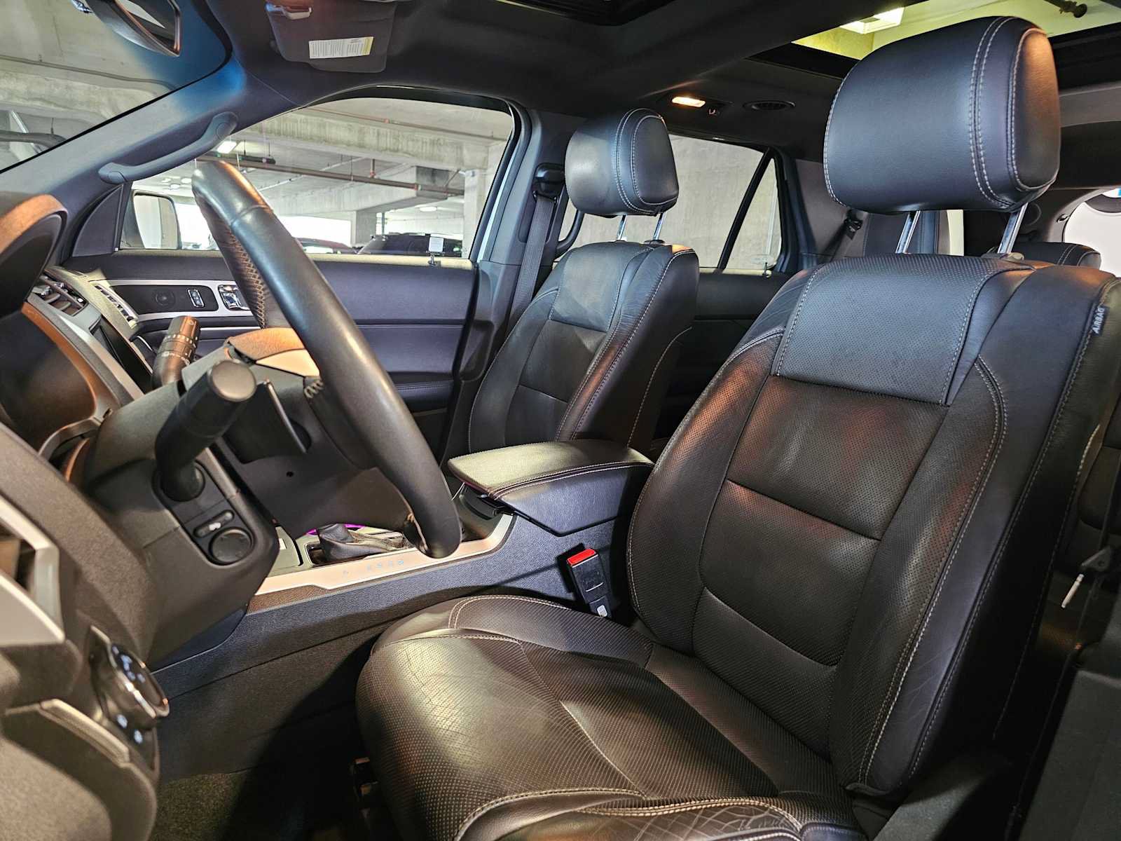 Used 2014 Ford Explorer Sport w/ Equipment Group 401A AWD/4WD image 26