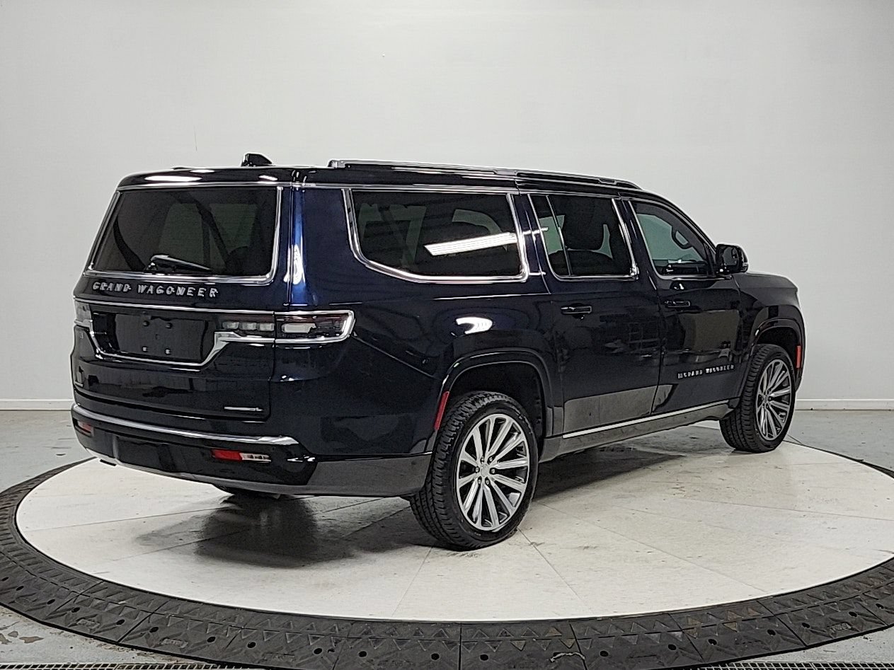 Used 2023 Jeep Grand Wagoneer L Series II AWD/4WD image 7
