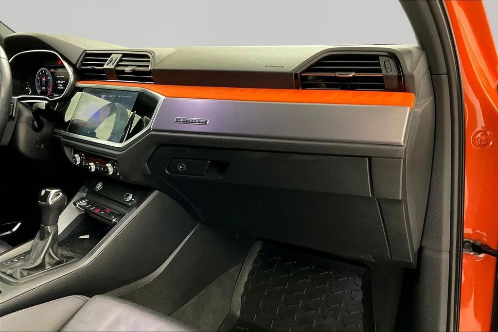 Used 2019 Audi Q3 2.0T Premium Plus w/ Premium Plus Package image 20