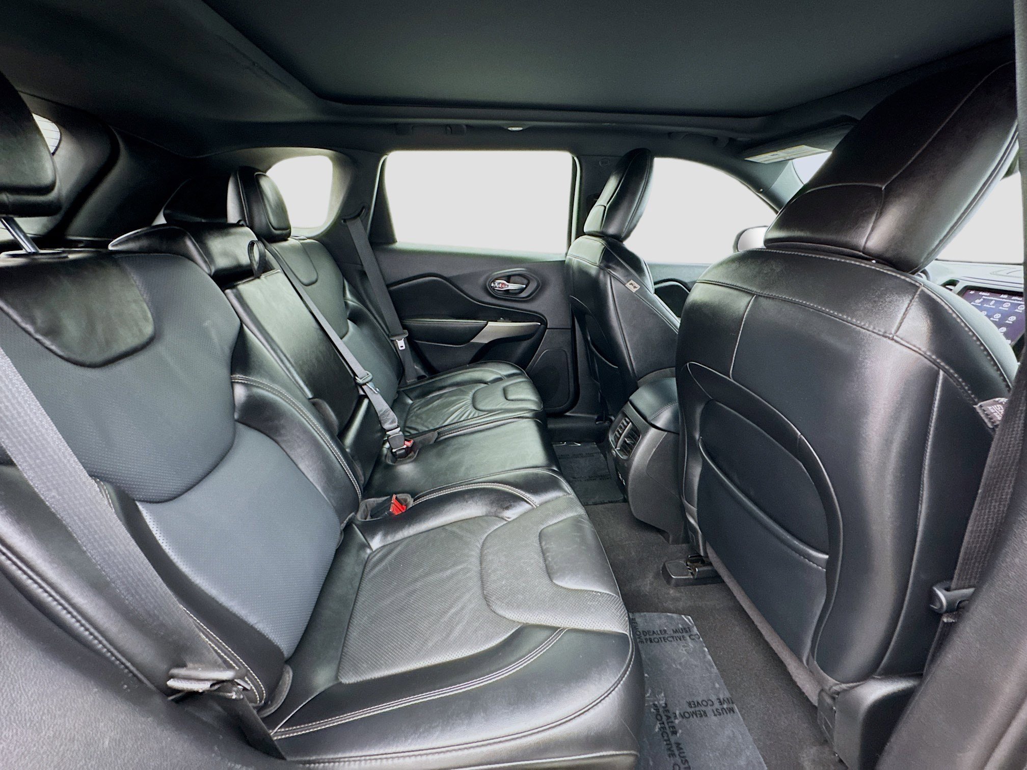 Used 2021 Jeep Cherokee Latitude Lux 80th Anniv w/ Quick Order Package 26U 80TH image 19