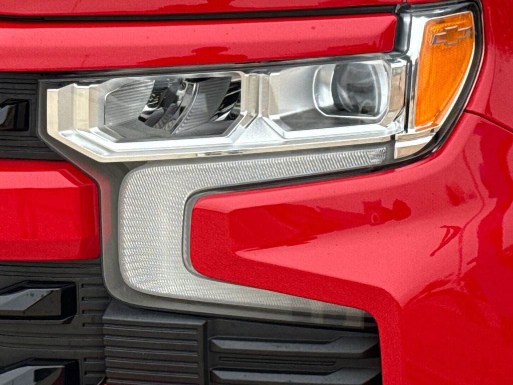 Used 2022 Chevrolet Silverado 1500 RST w/ Protection Package RWD image 4