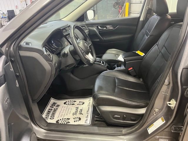 Used 2020 Nissan Rogue SL w/ Premium Package image 5