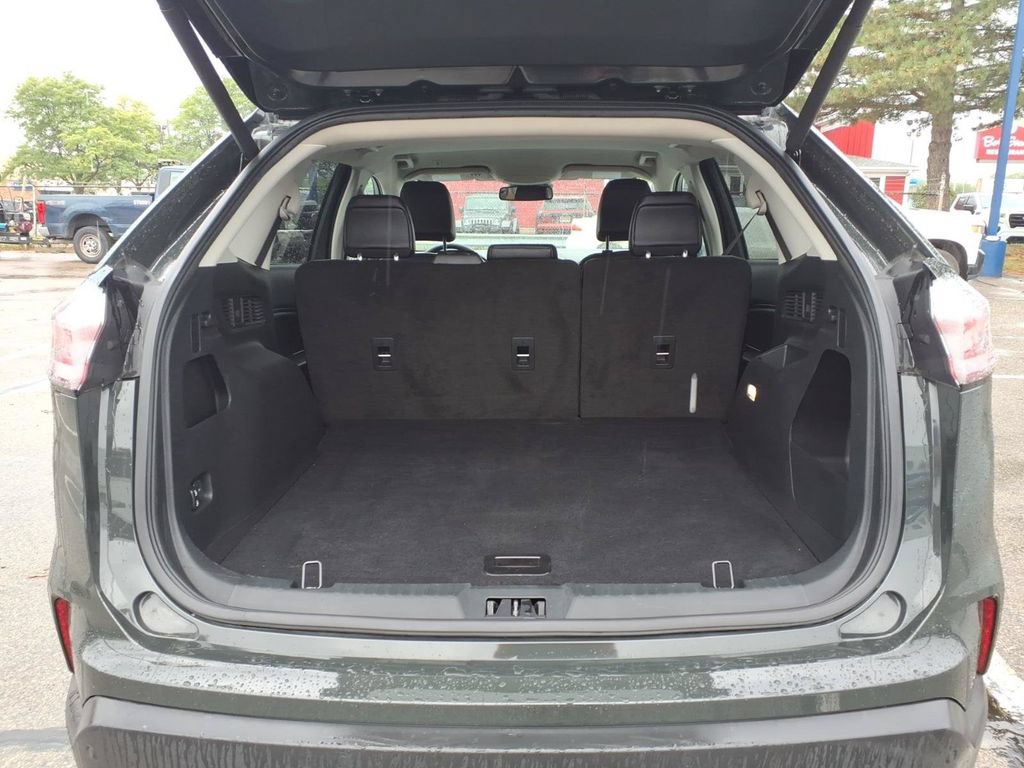 Used 2024 Ford Edge SEL w/ Convenience Package AWD/4WD image 9