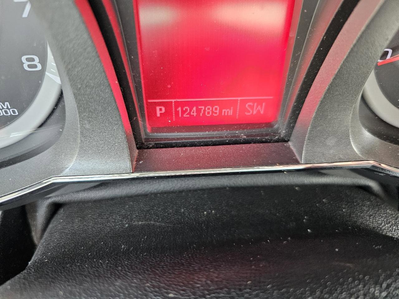 Used 2015 GMC Terrain SLT w/ LPO, Protection Package image 16