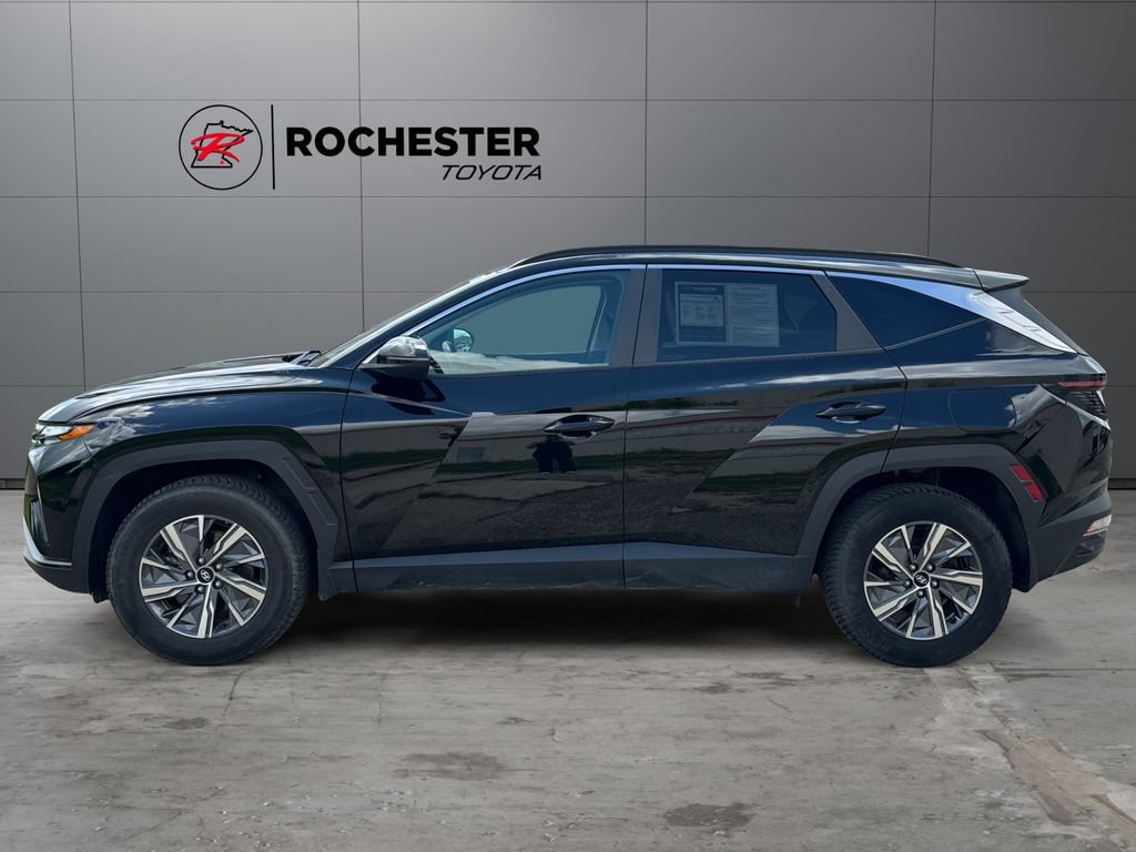Used 2023 Hyundai Tucson Blue AWD/4WD image 2