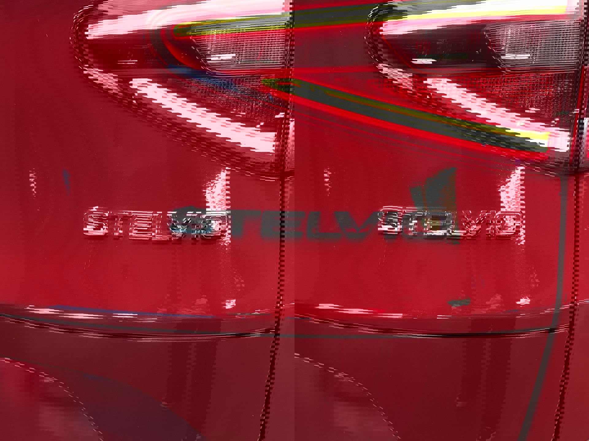 Used 2018 Alfa Romeo Stelvio Ti image 23