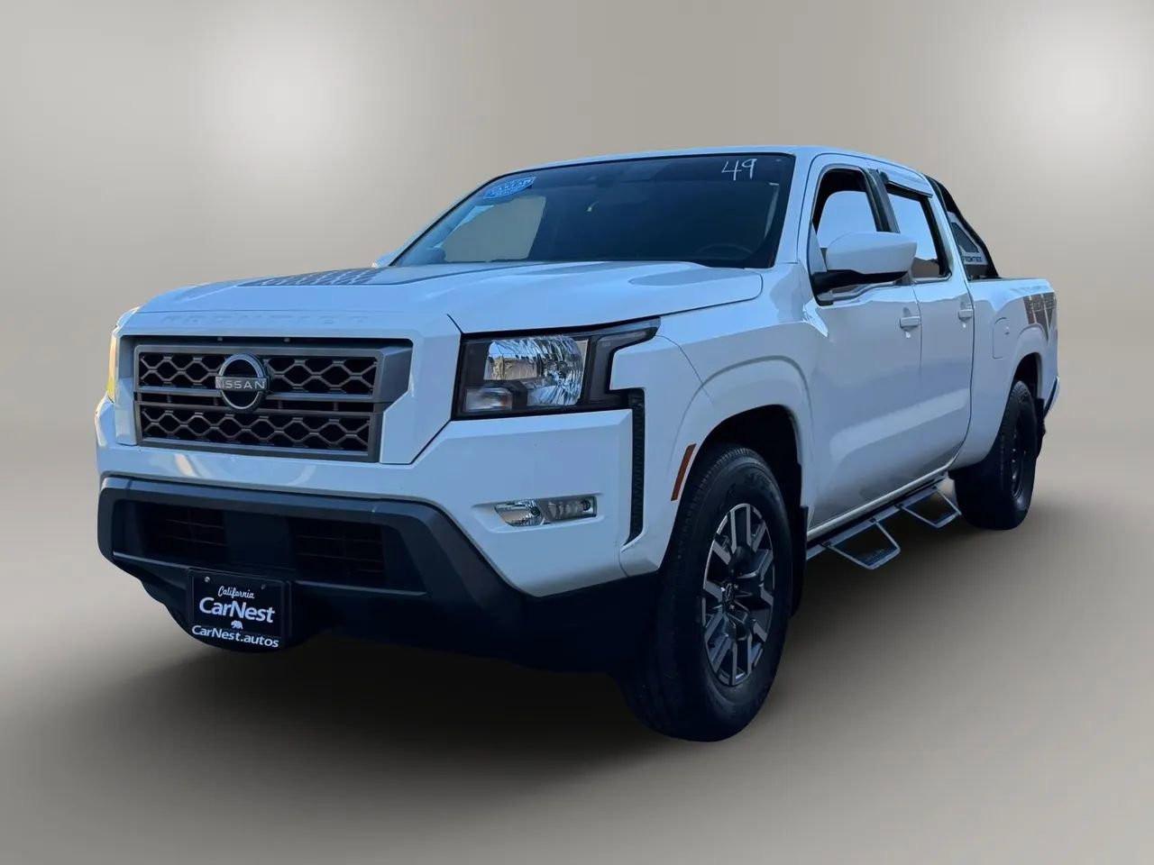 Used 2022 Nissan Frontier SV w/ Graphics Package RWD image 6