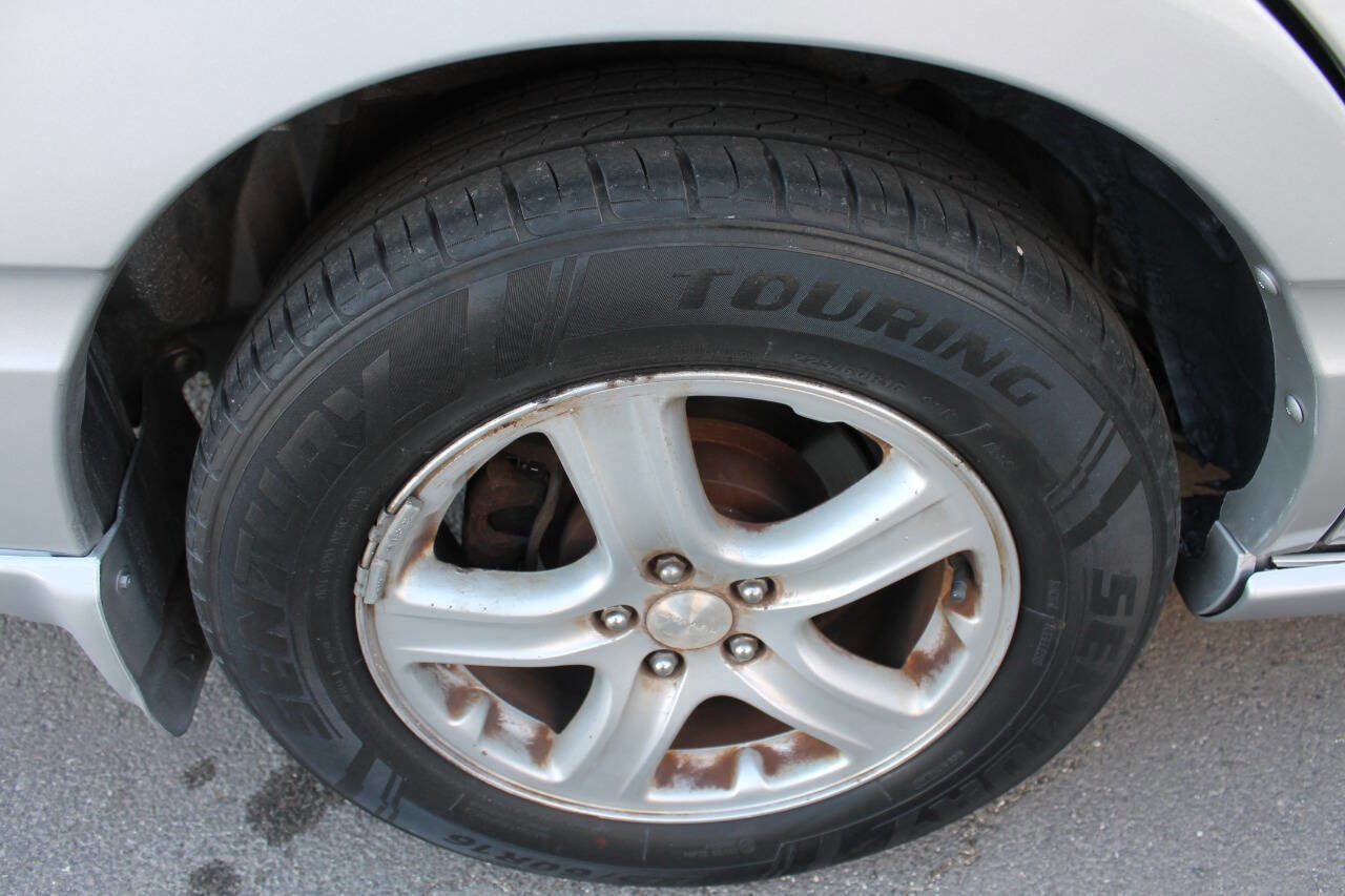 Used 2003 Subaru Baja image 12