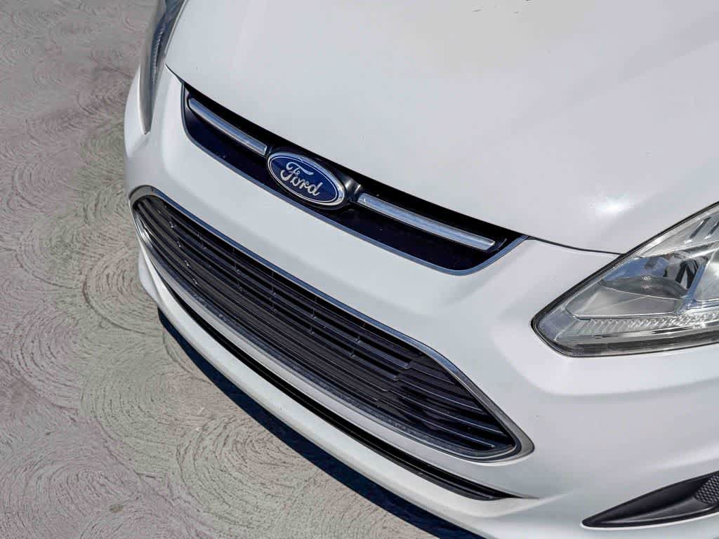 Used 2017 Ford C-MAX SE w/ Cargo Management Package FWD image 8