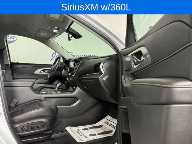 Used 2021 Chevrolet Traverse LT AWD/4WD image 17