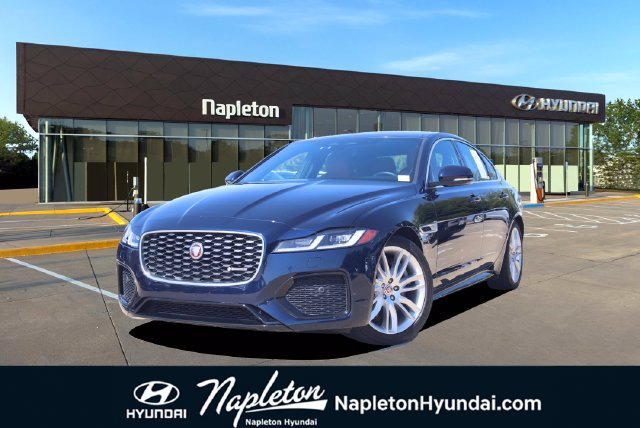 Used 2023 Jaguar XF R-Dynamic SE AWD/4WD image 1