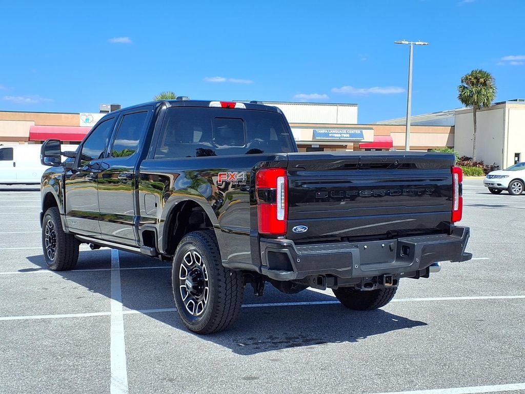 Used 2025 Ford F350 Platinum w/ FX4 Off-Road Package AWD/4WD image 5