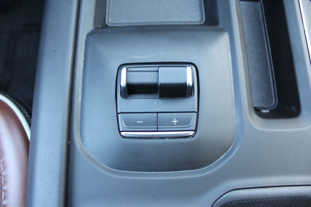 Used 2025 GMC Sierra 3500 Denali Ultimate image 22