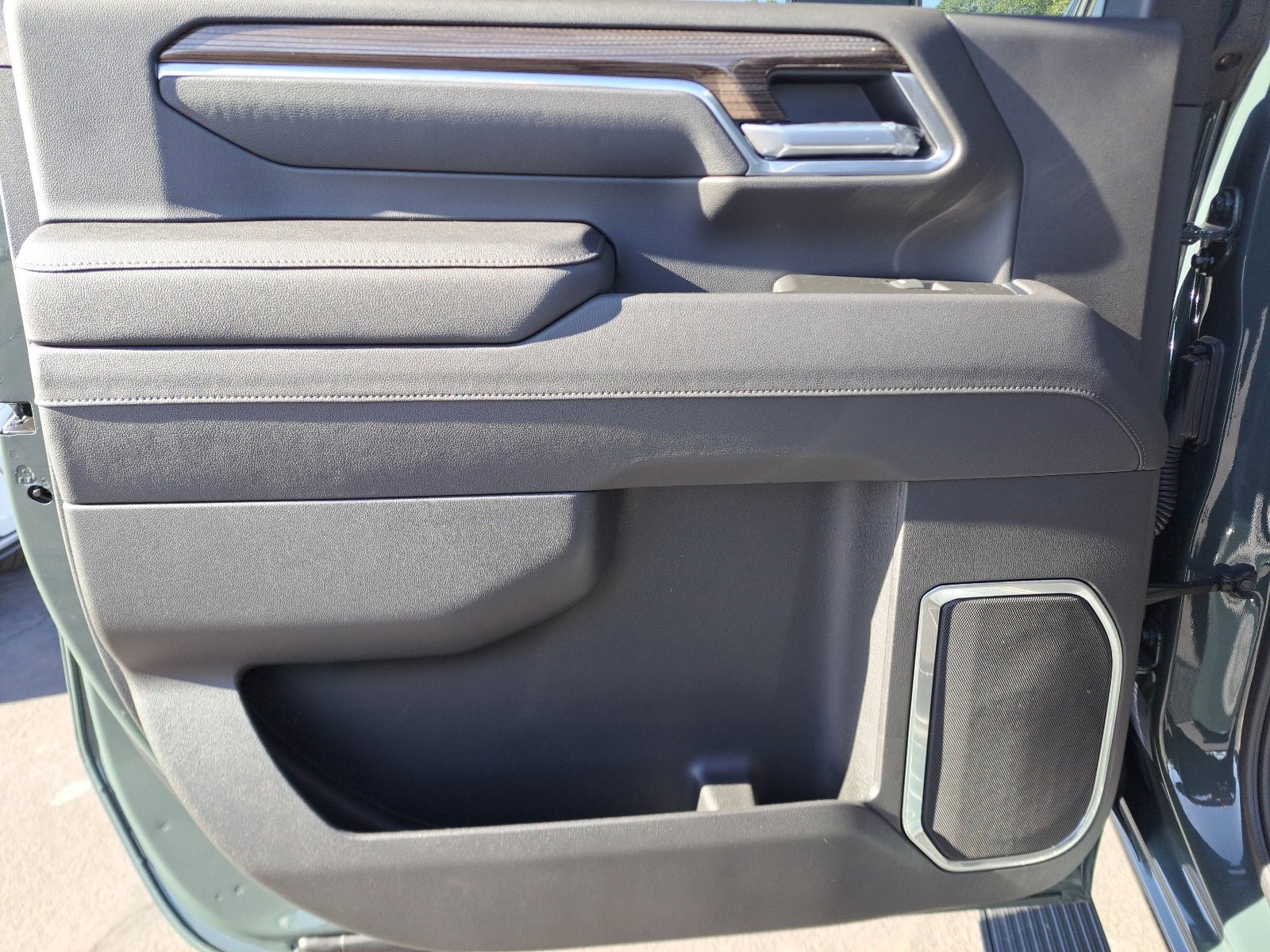 New 2025 Chevrolet Silverado 2500 LT w/ Trail Boss Package image 29