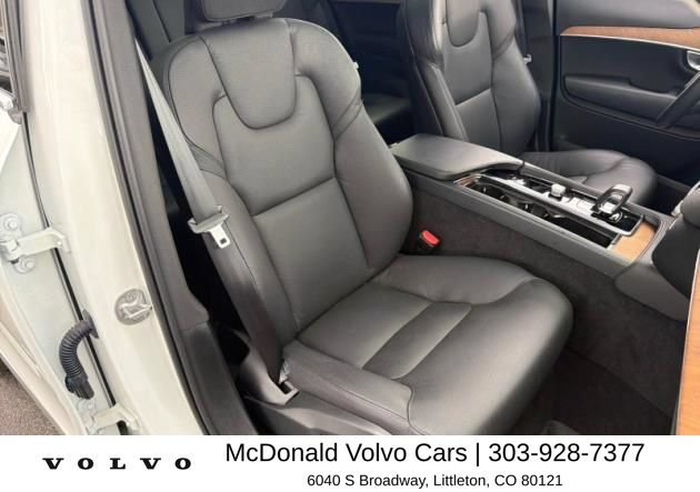 Used 2024 Volvo XC90 B6 Plus AWD/4WD image 7