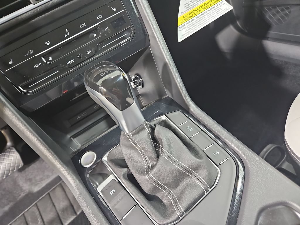 New 2026 Volkswagen Taos SE AWD/4WD image 21