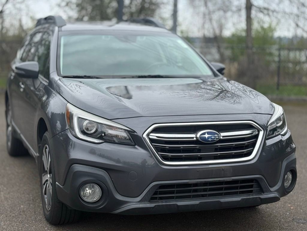 Used 2018 Subaru Outback 2.5i Limited image 7