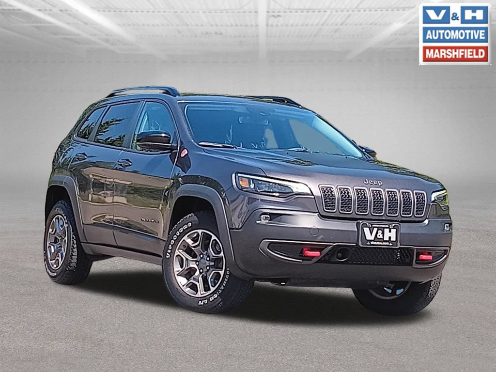 Used 2022 Jeep Cherokee Trailhawk w/ Trailer Tow Group
