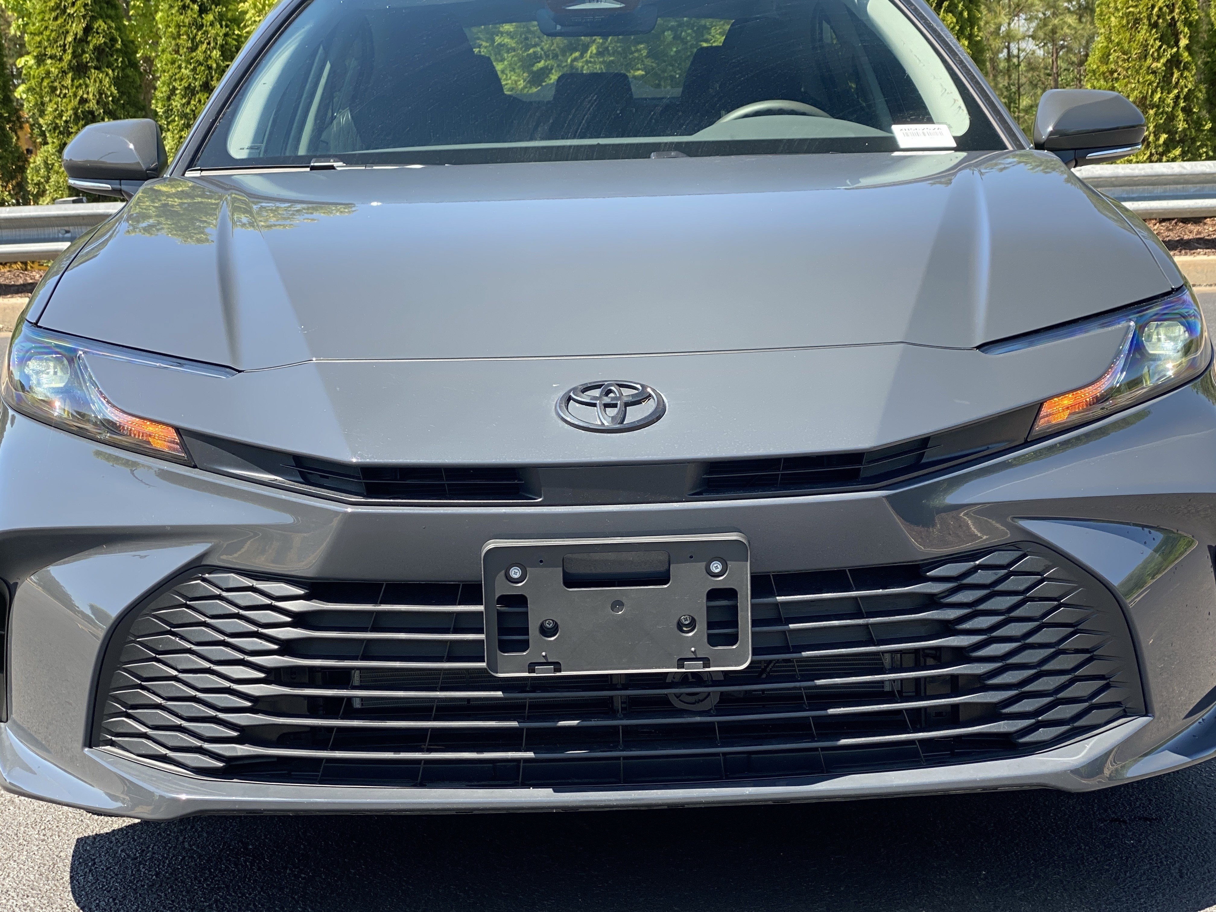 Used 2025 Toyota Camry LE w/ Convenience Package FWD image 19