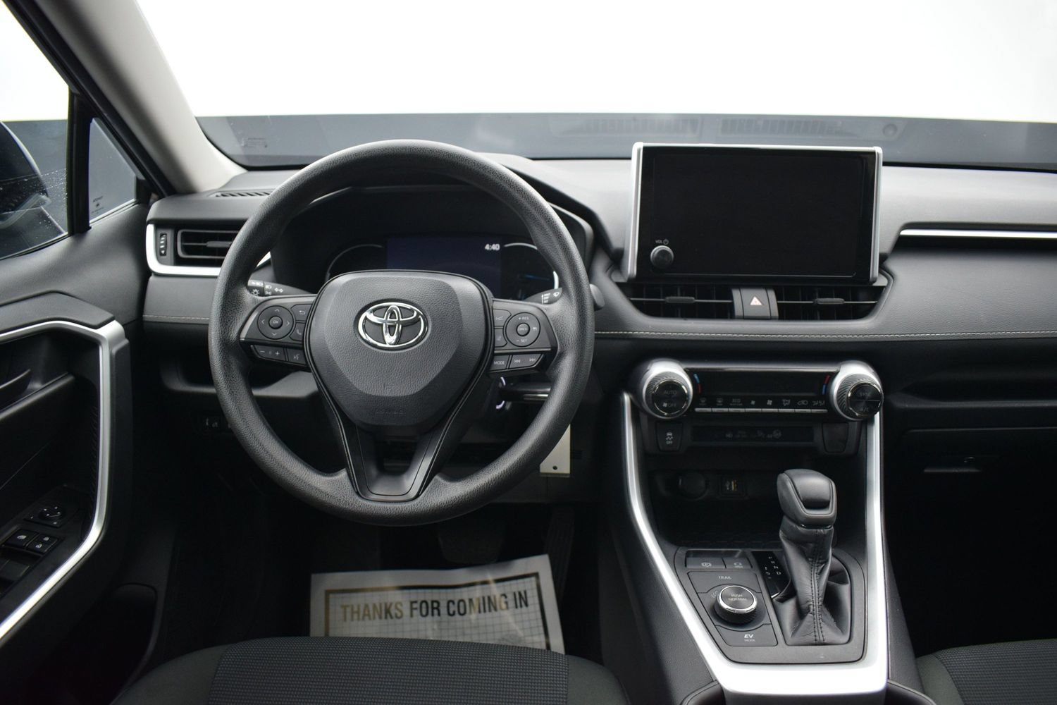 Used 2024 Toyota RAV4 LE AWD/4WD image 14