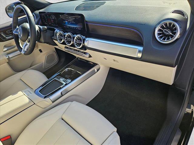 Used 2025 Mercedes-Benz GLB 250 image 20