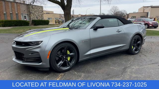 Used 2023 Chevrolet Camaro SS RWD image 4