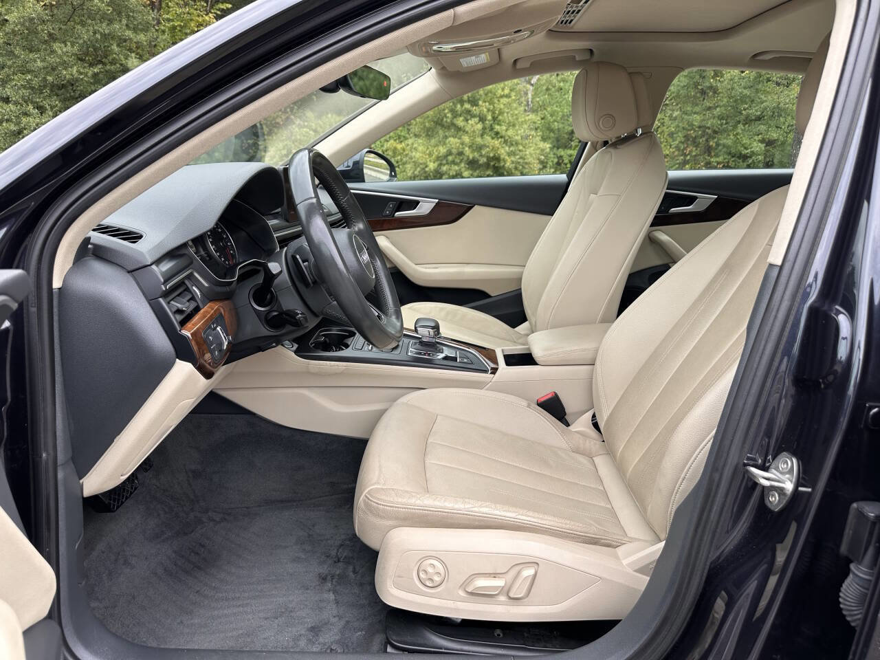 Used 2017 Audi A4 2.0T Premium w/ Convenience Package image 11