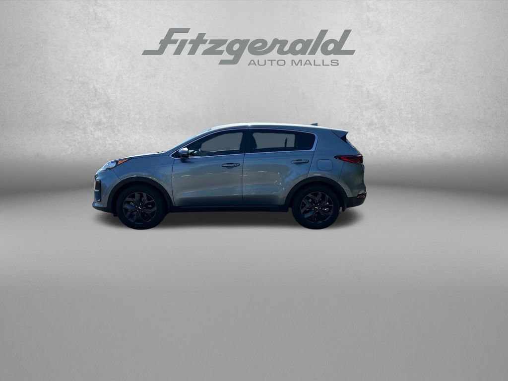 Used 2022 Kia Sportage LX w/ LX FWD Value Edition Package image 4