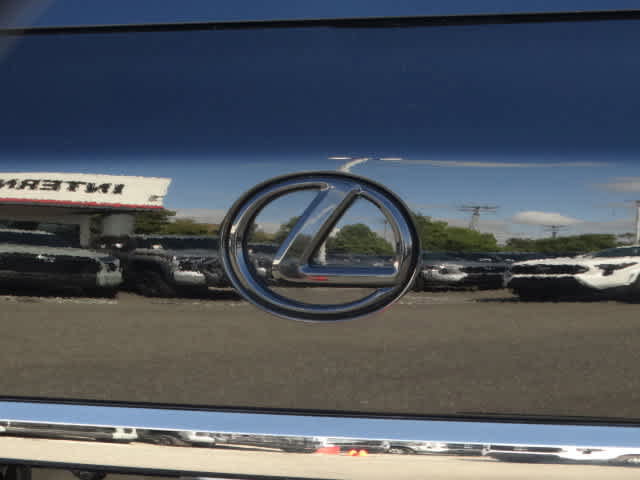 Used 2021 Lexus LX 570 4WD w/ Inspiration Series #2 image 10