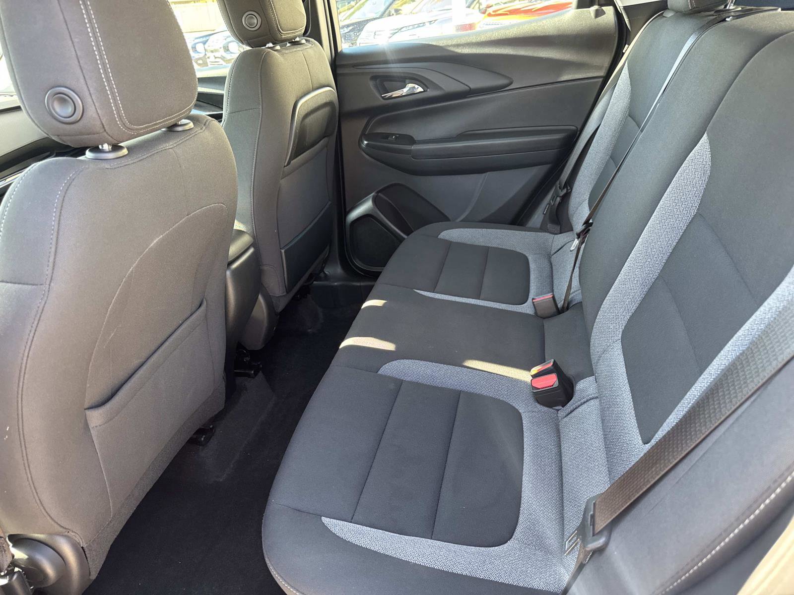 Used 2023 Chevrolet TrailBlazer LS image 10