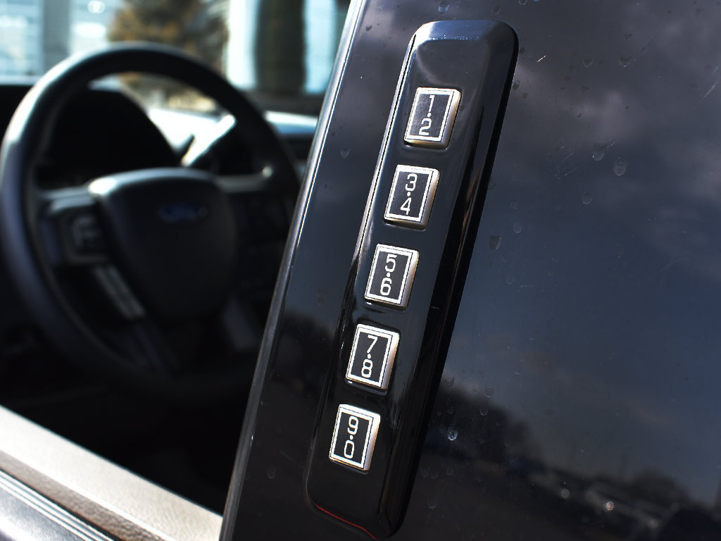 Used 2020 Ford F150 XLT AWD/4WD image 17