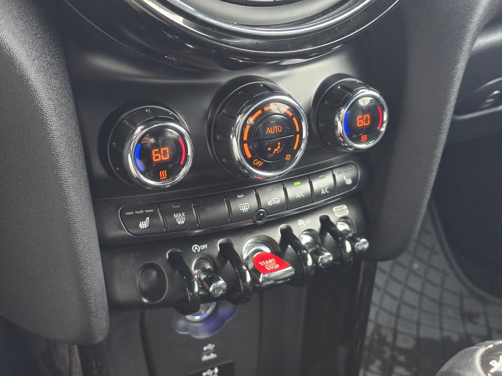 Used 2021 MINI Cooper S w/ Sidewalk Package image 19