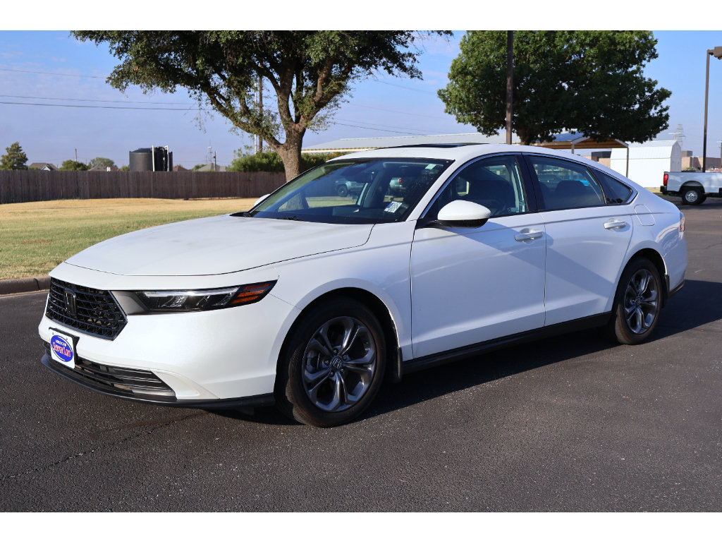 Used 2024 Honda Accord EX image 9