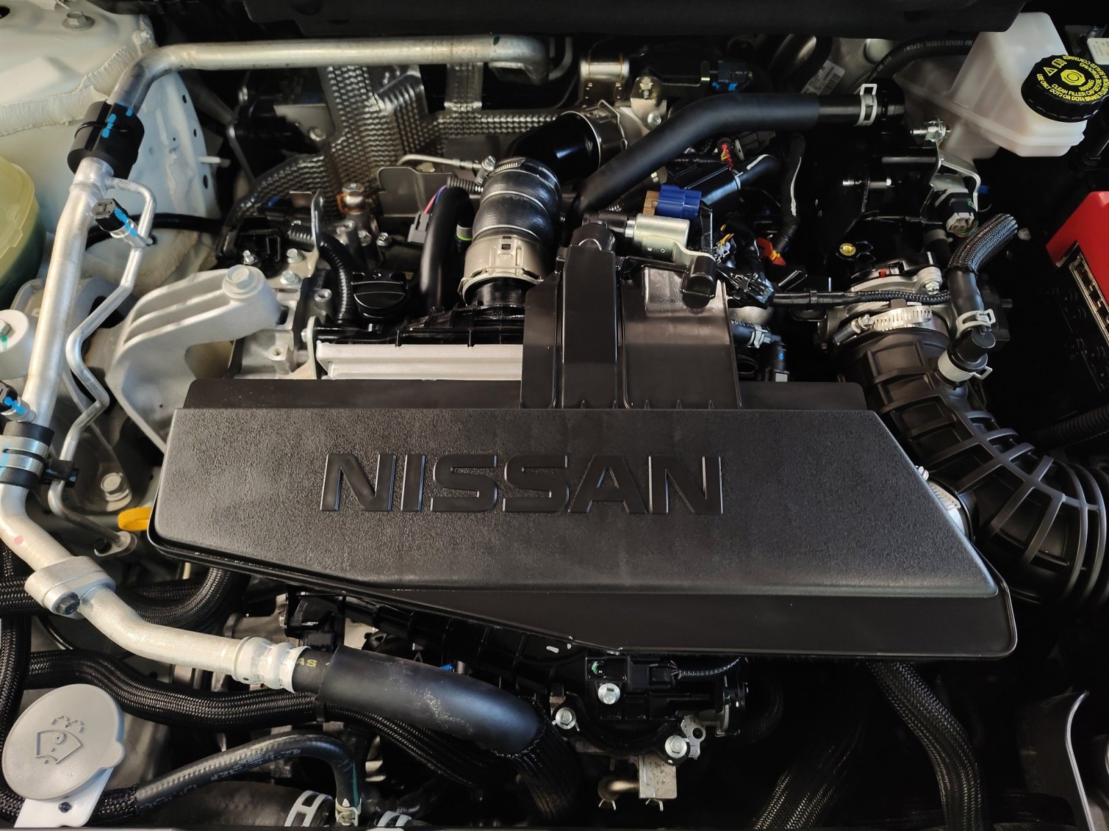 Certified 2026 Nissan Rogue SV FWD image 28