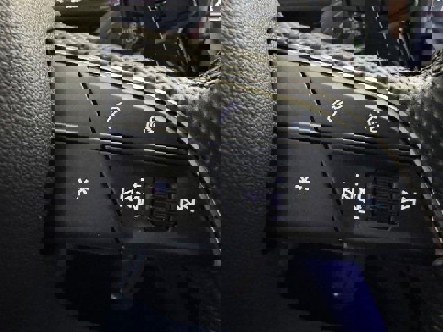 Used 2020 Lamborghini Urus image 21