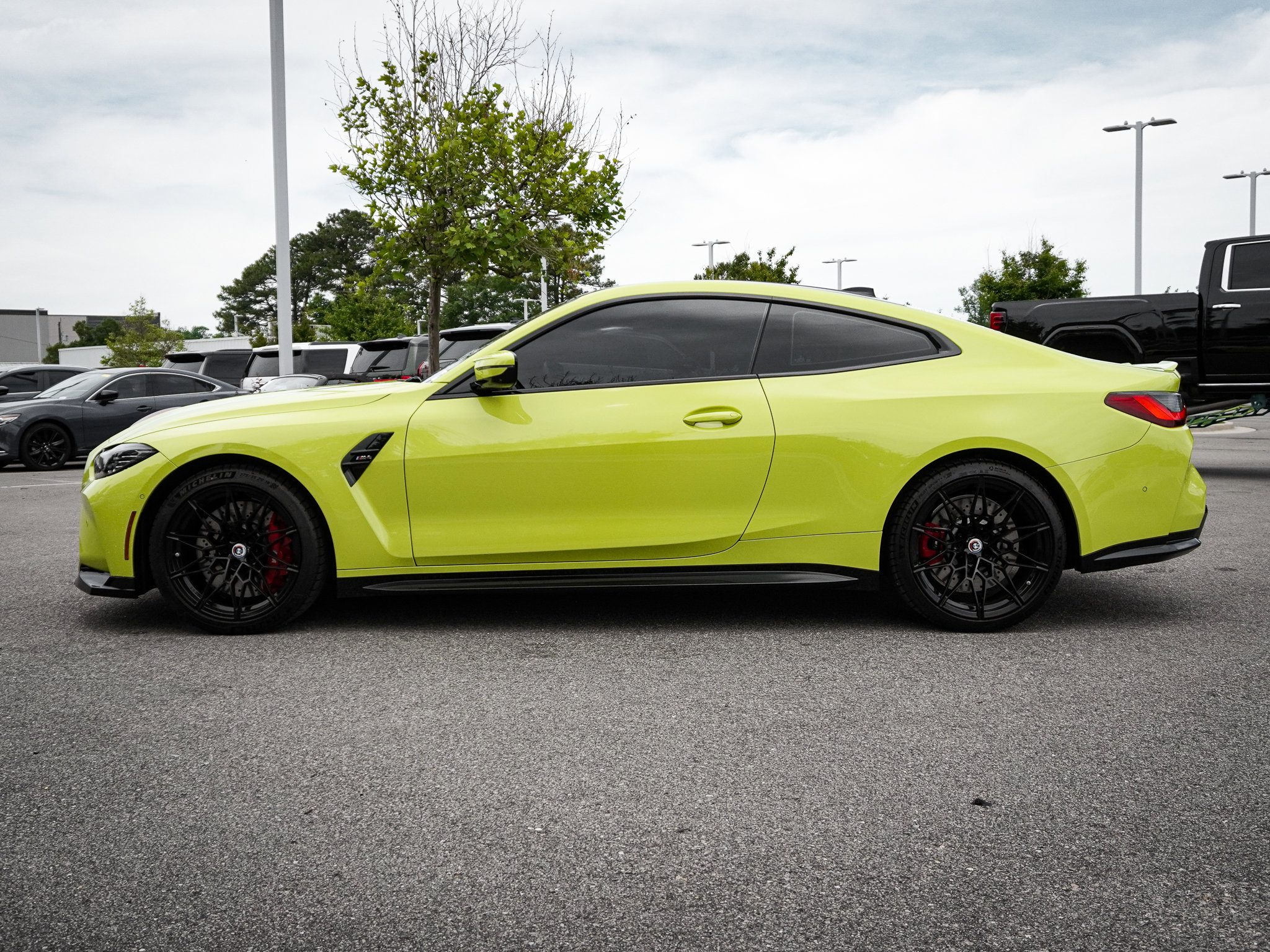Used 2023 BMW M4 Coupe w/ Executive Package RWD image 7