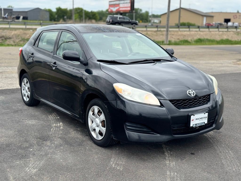 Used 2010 Toyota Matrix FWD image 32