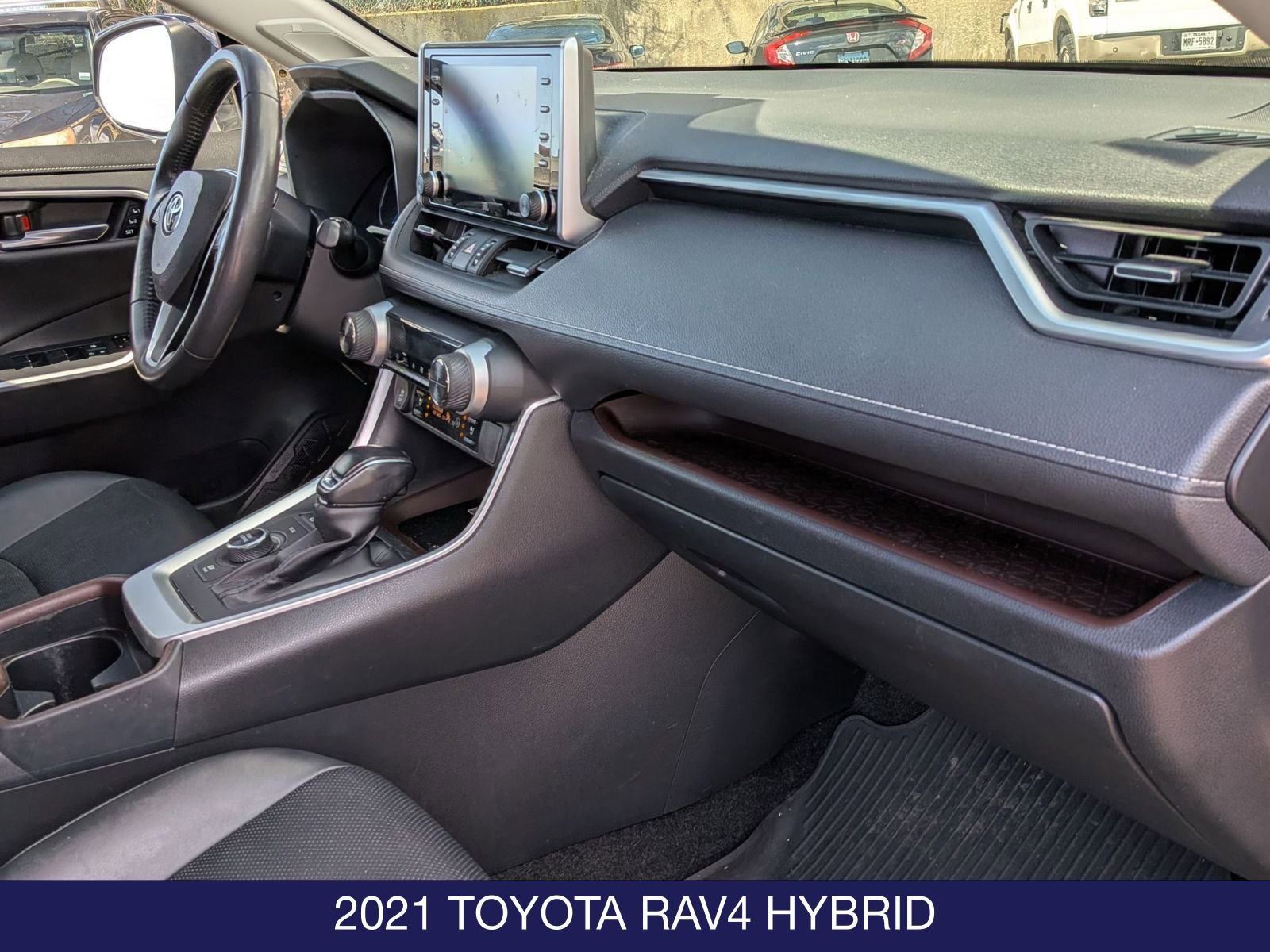 Used 2021 Toyota RAV4 Limited AWD/4WD image 26