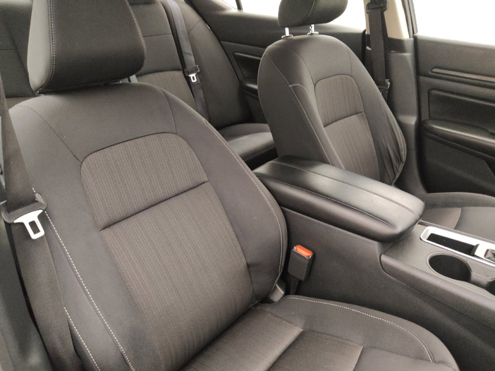 Used 2024 Nissan Altima 2.5 S FWD image 21