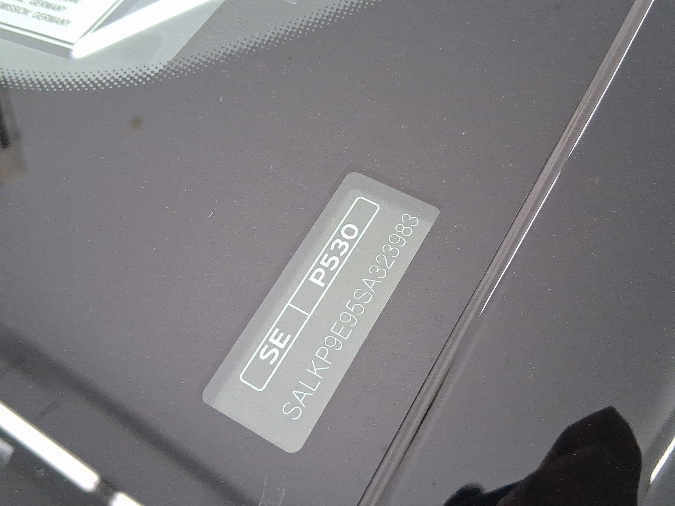New 2025 Land Rover Range Rover SE image 17