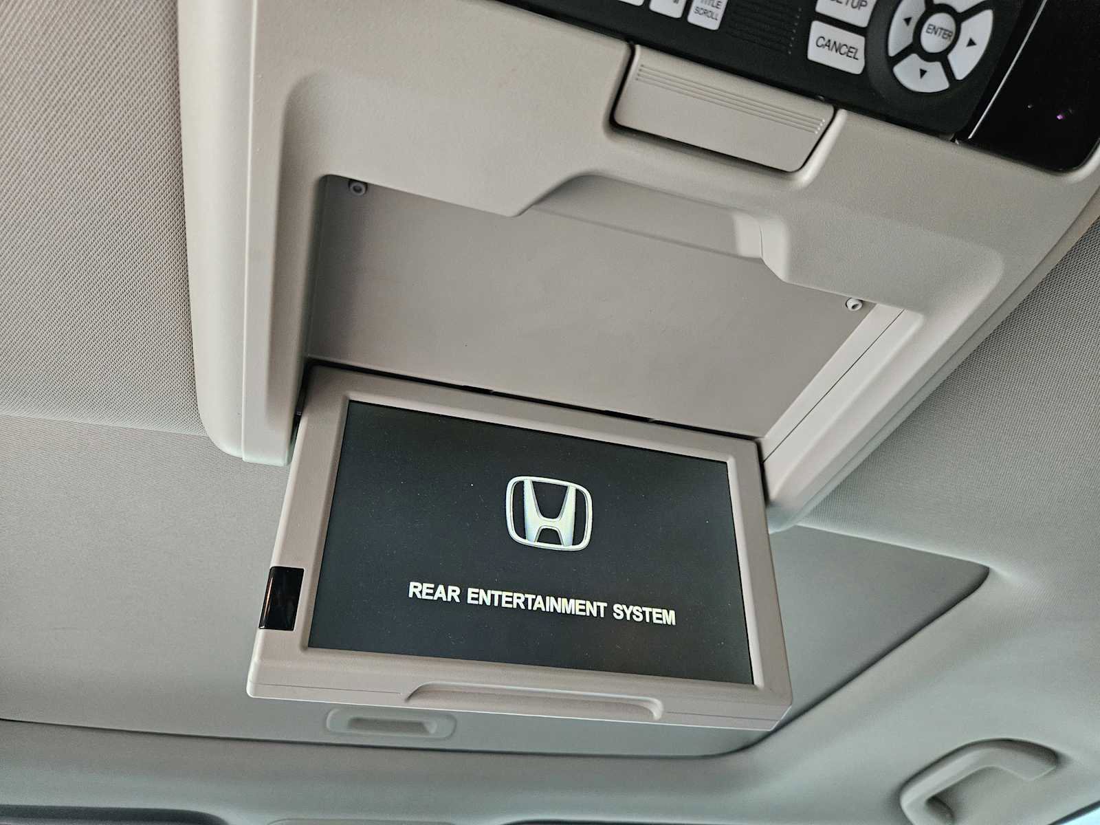 Used 2016 Honda Odyssey Touring image 30