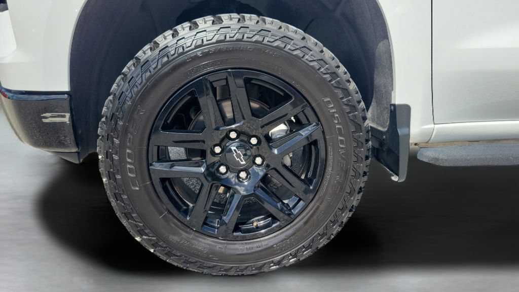 Used 2023 Chevrolet Silverado 1500 LT Trail Boss w/ Protection Package AWD/4WD image 18