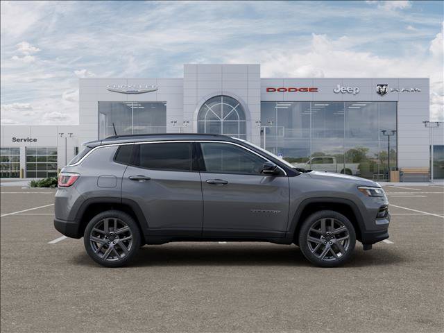 New 2026 Jeep Compass Limited w/ Sun, Sound & Navigation Group AWD/4WD image 21