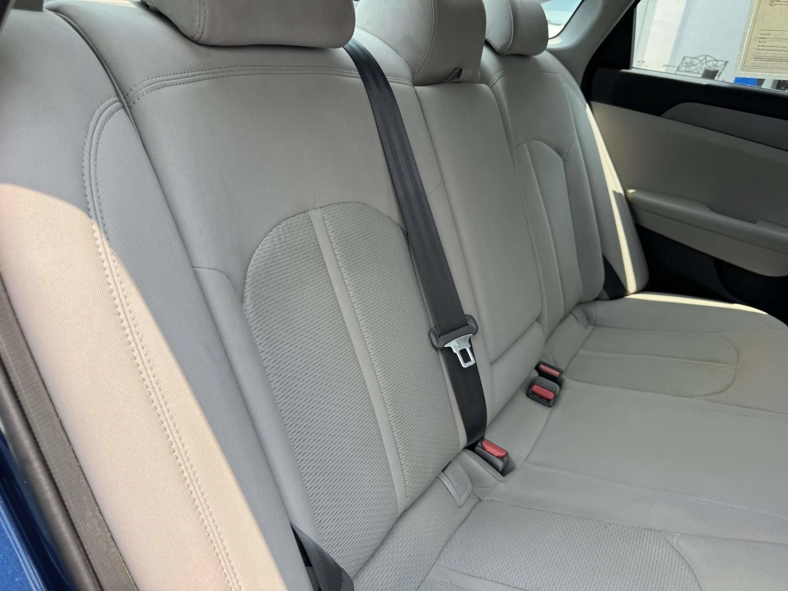 Used 2015 Hyundai Sonata SE FWD image 24