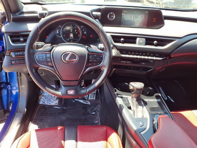 Used 2019 Lexus UX 200 F Sport w/ F Sport Premium Package FWD image 12