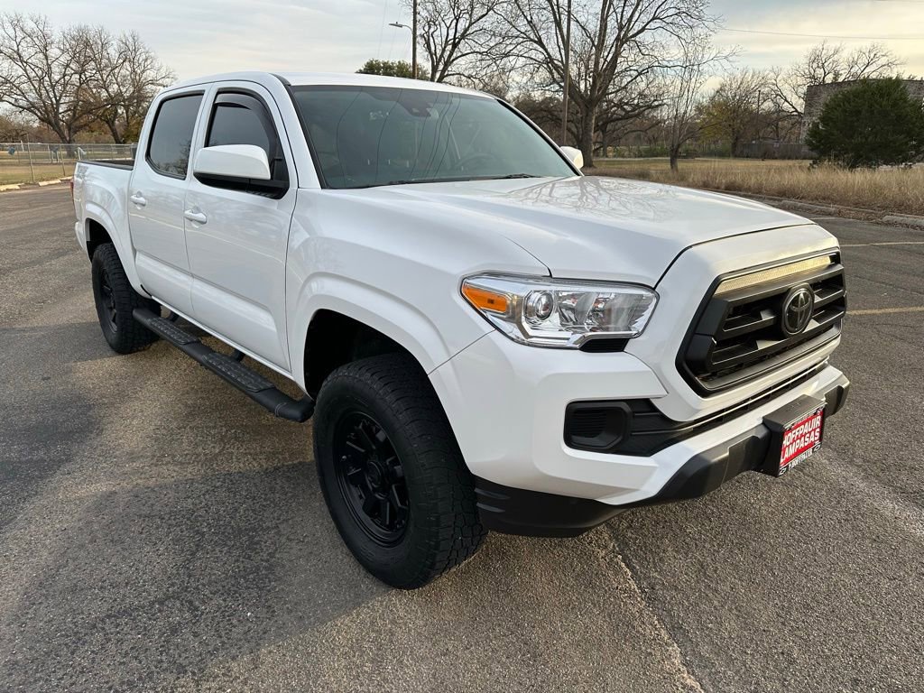 Used 2023 Toyota Tacoma SR image 4