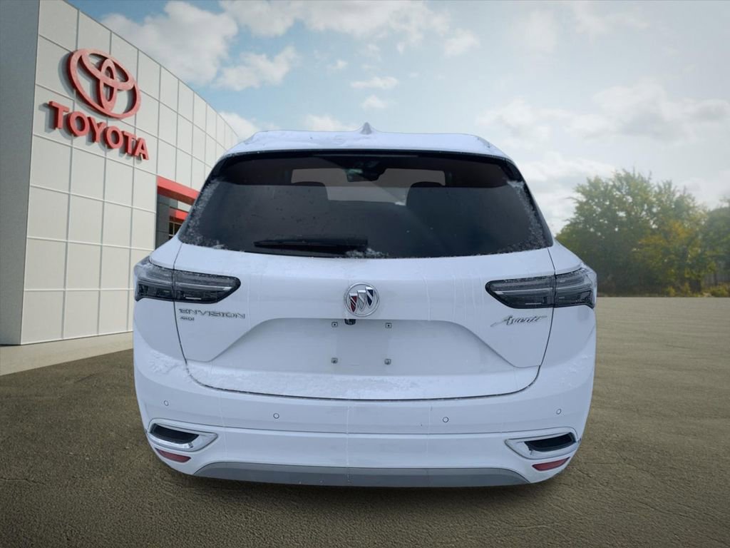 Used 2023 Buick Envision Avenir image 4