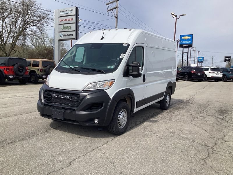 New 2026 RAM ProMaster 2500 w/ Convenience Group FWD image 3