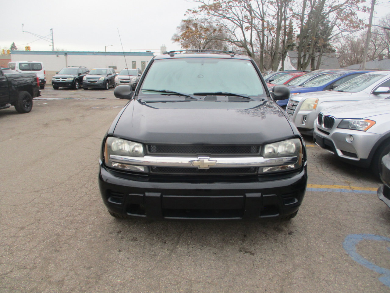 Used 2005 Chevrolet TrailBlazer LS image 2