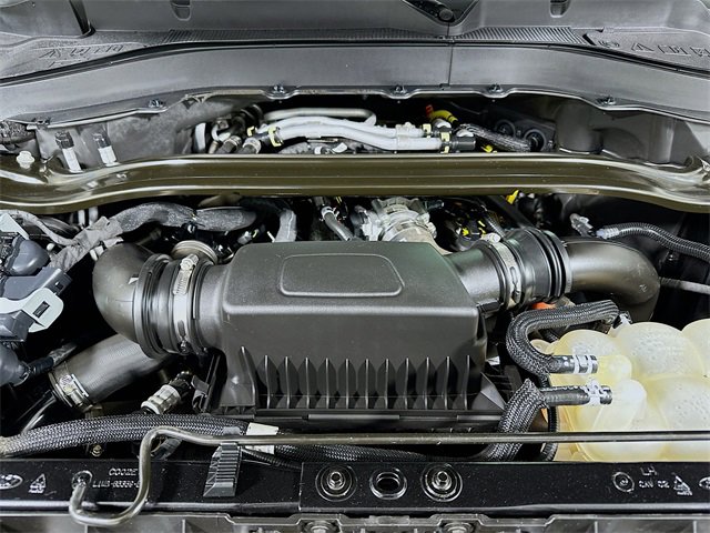 Certified 2022 Ford Explorer King Ranch w/ Premium Technology Package image 3